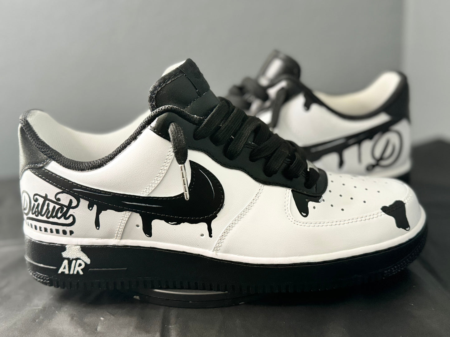 Customize Men's Airforce 1 Black and White Drip